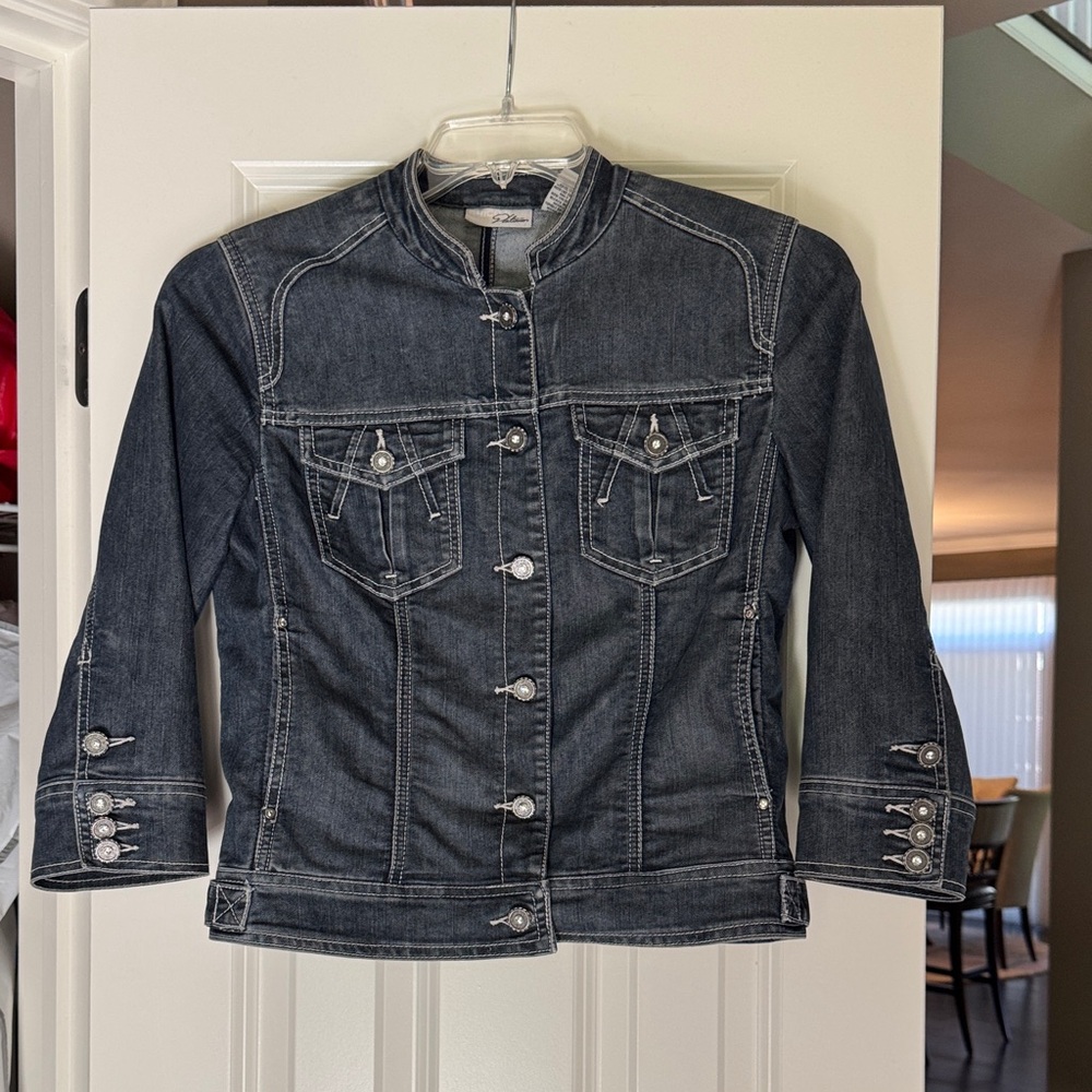 Chico's Platinum Midnight Blue Denim Jacket with silver sparkly buttons size 0